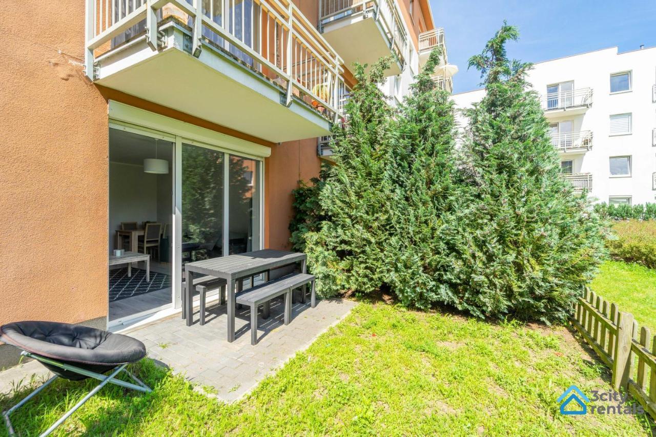 Lejlighed For 10 With Garden And Parking *